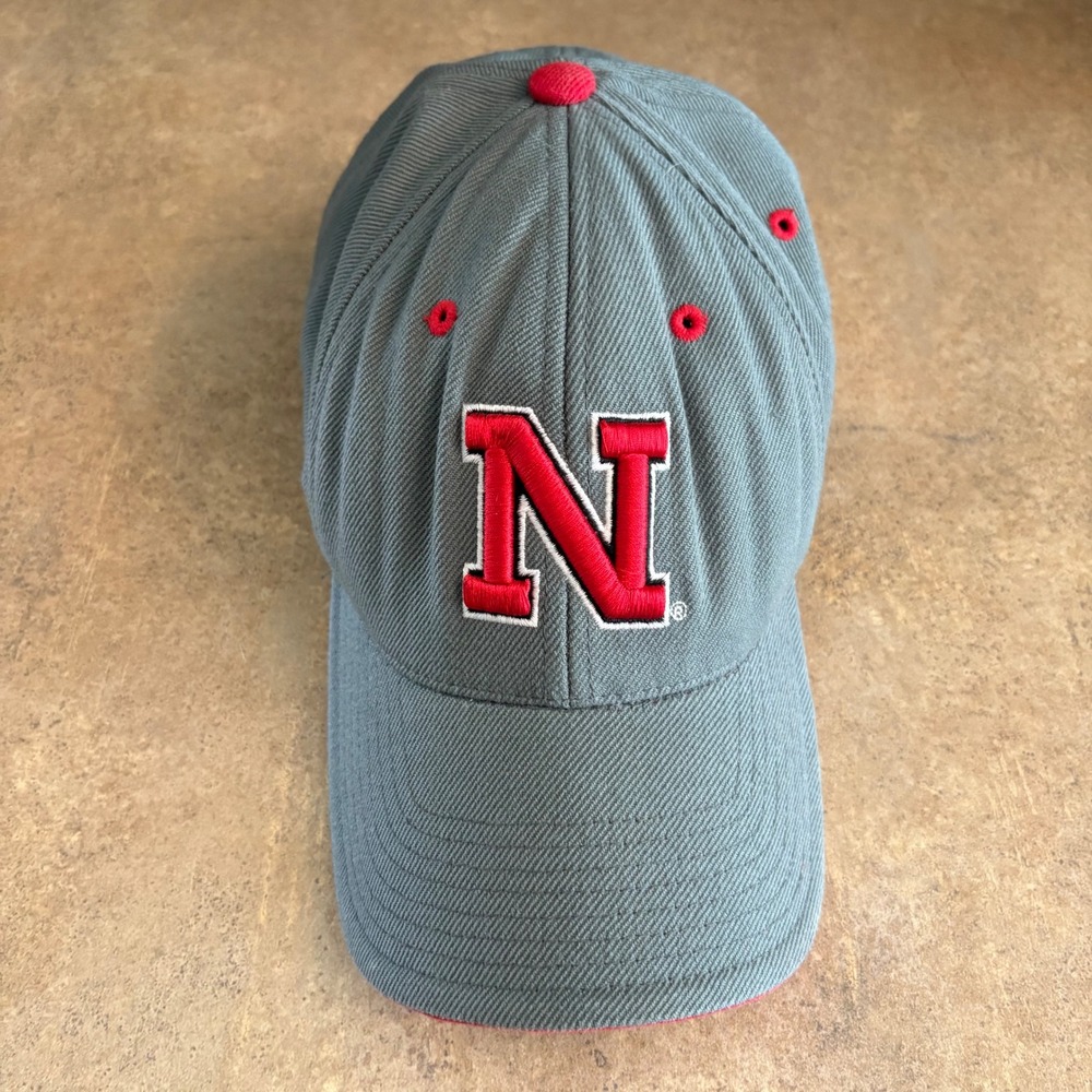 Vintage Nebraska Huskers Hat Collegiate Colosseum NCAA Football Red Gray 7 1/2